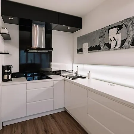 Apartment Family Aquarium Haven *