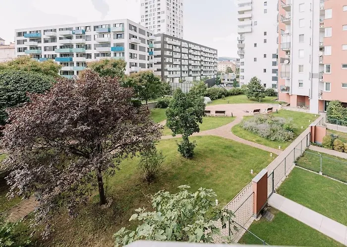 Family Aquarium Haven Апартаменты