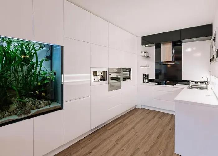 Family Aquarium Haven Апартаменты *